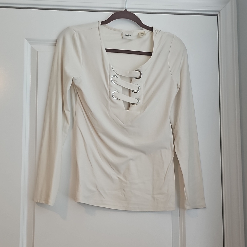 Daytrip Off-White Lace-Up Blouse